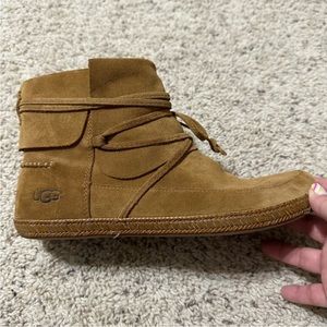 Ugg Reid Moc Bootie